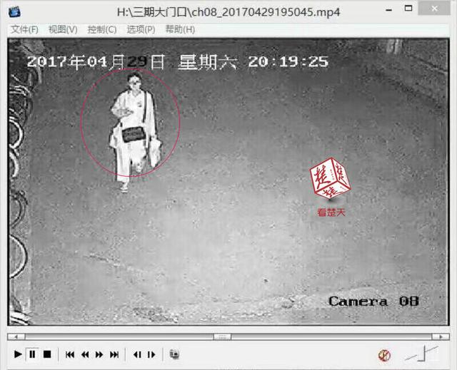 湖大女大学生已失联8日,项雪瑶!同学们等你回来参加毕业典礼!